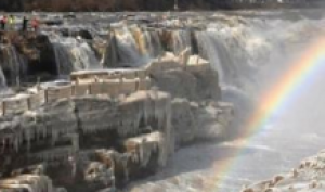 延安红色两日游_黄帝陵+壶口瀑布+延安_三黄一圣游